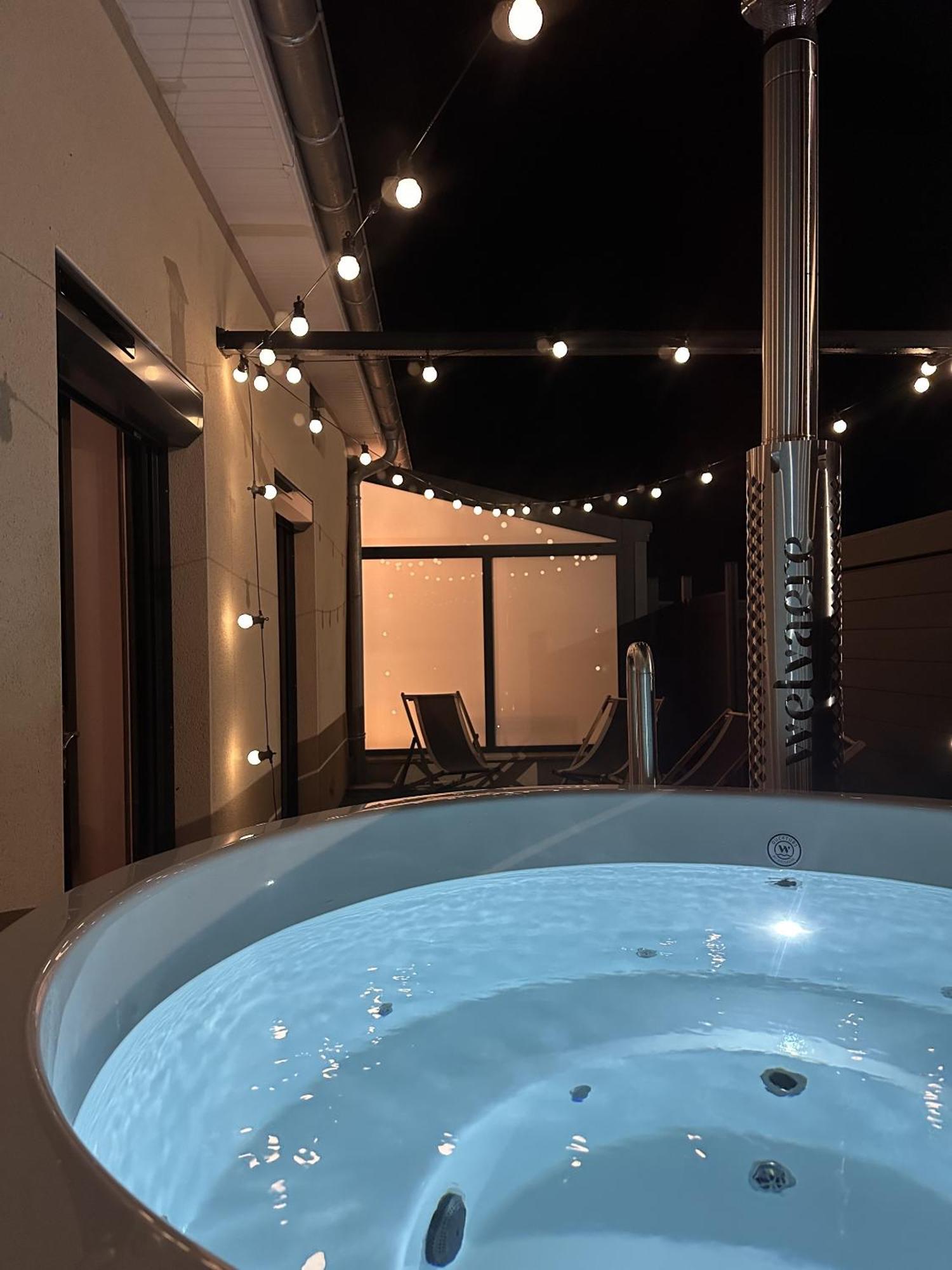 Le Lodge Spa Saint-Laurent-d'Andenay Dış mekan fotoğraf